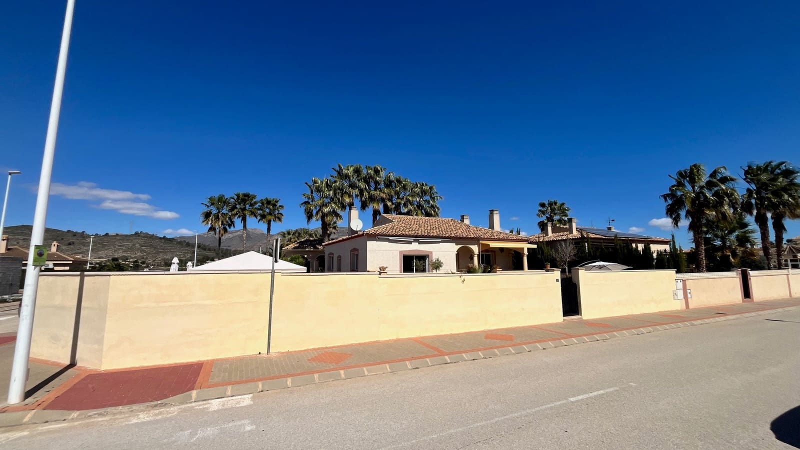 3 sypialnia Willa na sprzedaż w Hondon de las Nieves - 229 000 € (Ref: 8920138)