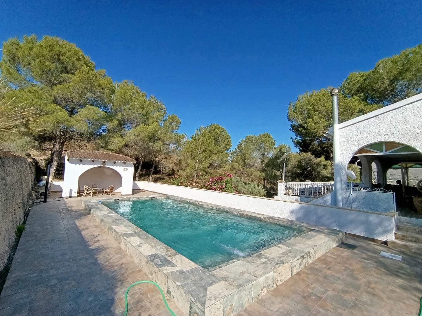 3 bedroom Villa for sale in Hondon de las Nieves with pool - € 345,000 (Ref: 9093365)
