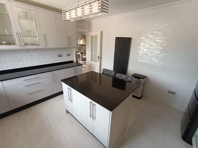 3 bedroom Villa for sale in Hondón de los Frailes with pool garage - € 315,000 (Ref: 9207117)