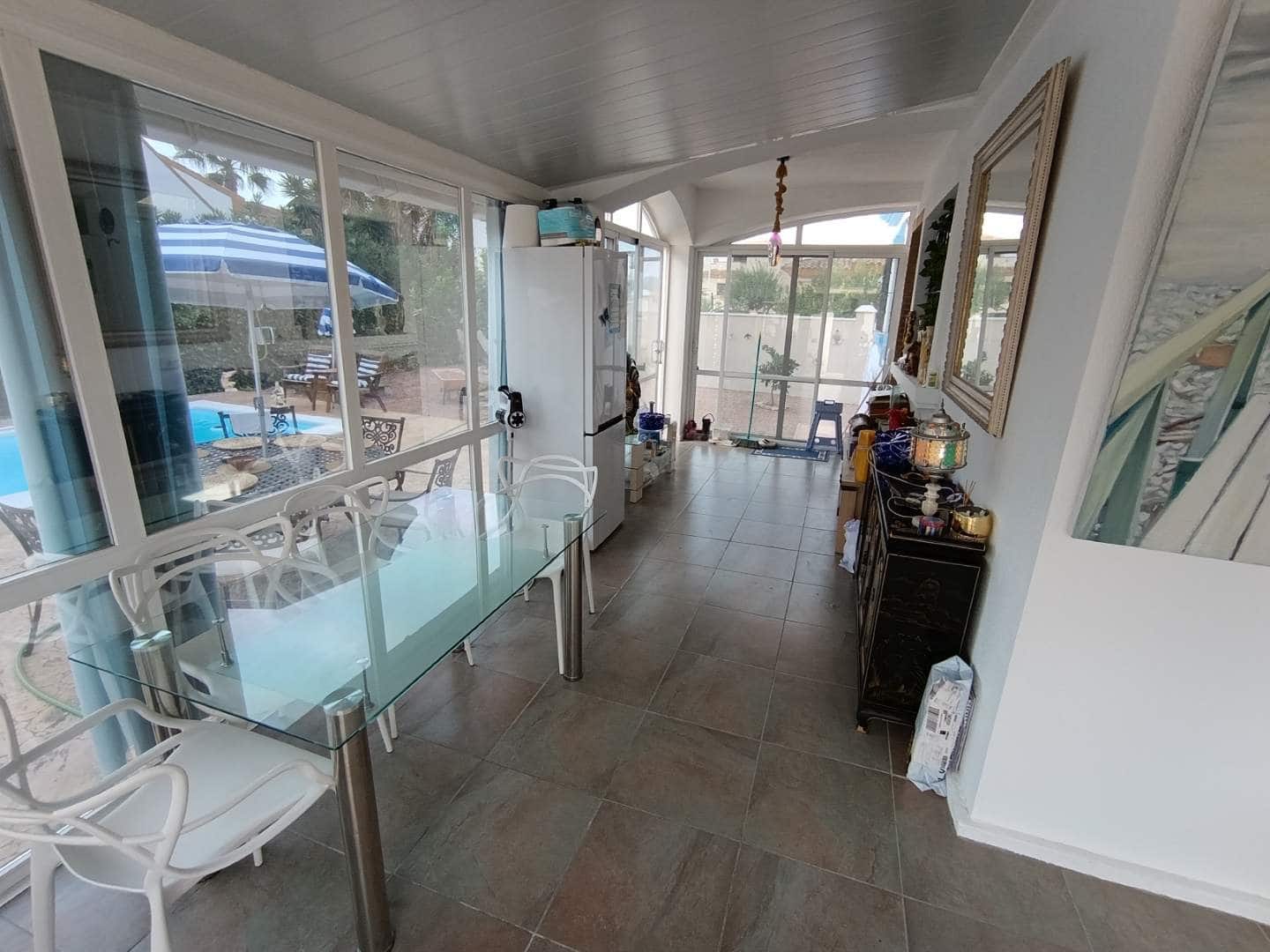 2 makuuhuone Huvila myytävänä paikassa Hondon de las Nieves mukana uima-altaan - 260 000 € (Ref: 9301812)