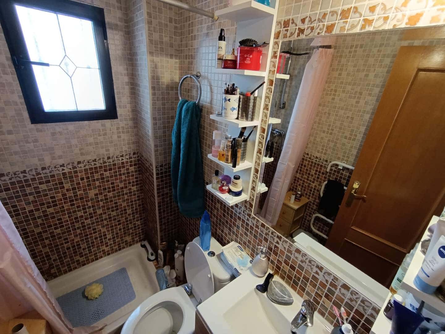 2 makuuhuone Huvila myytävänä paikassa Hondon de las Nieves mukana uima-altaan - 260 000 € (Ref: 9301812)