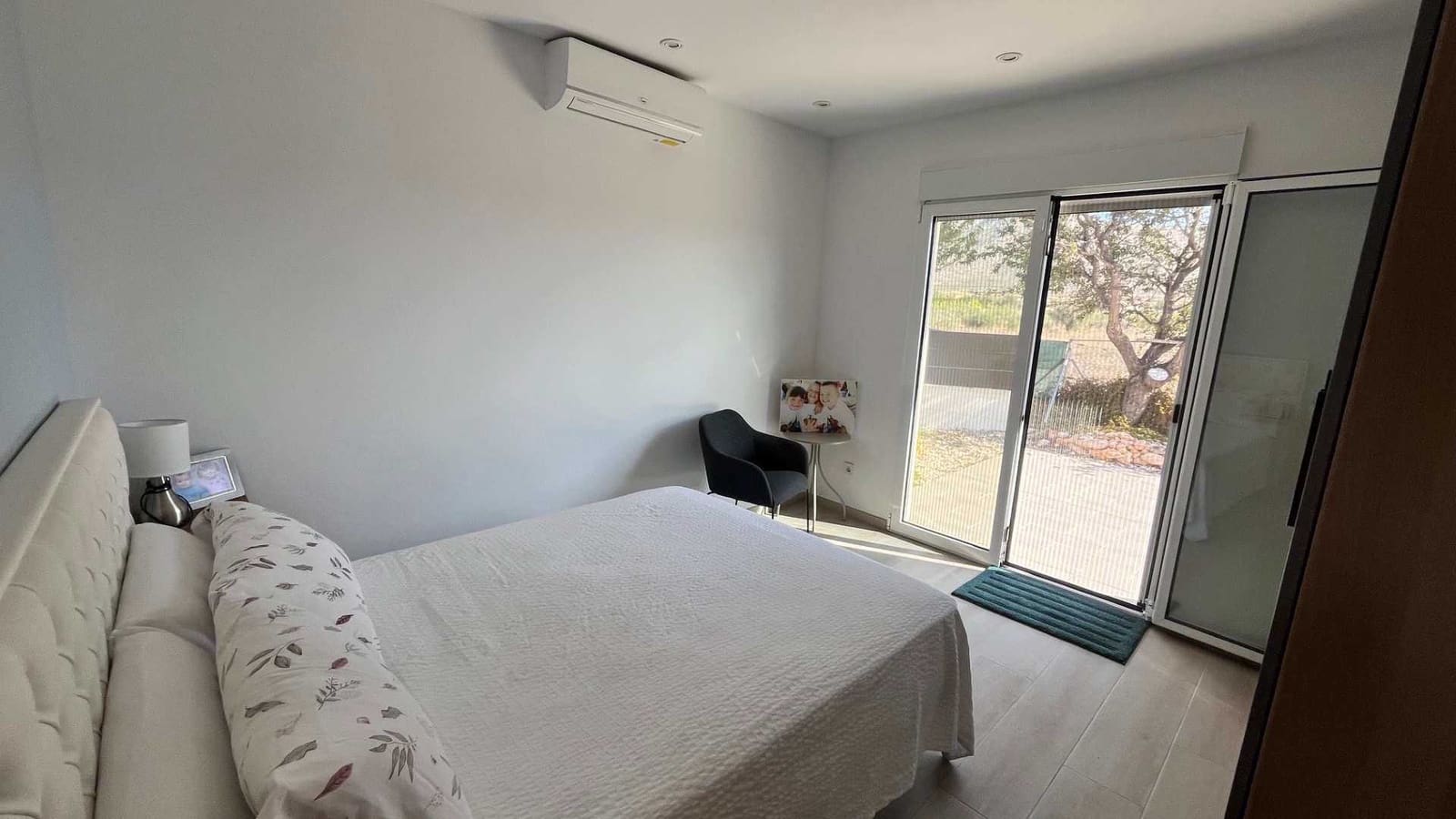 4 bedroom Villa for sale in Barbarroja with pool garage - € 480,000 (Ref: 9329509)