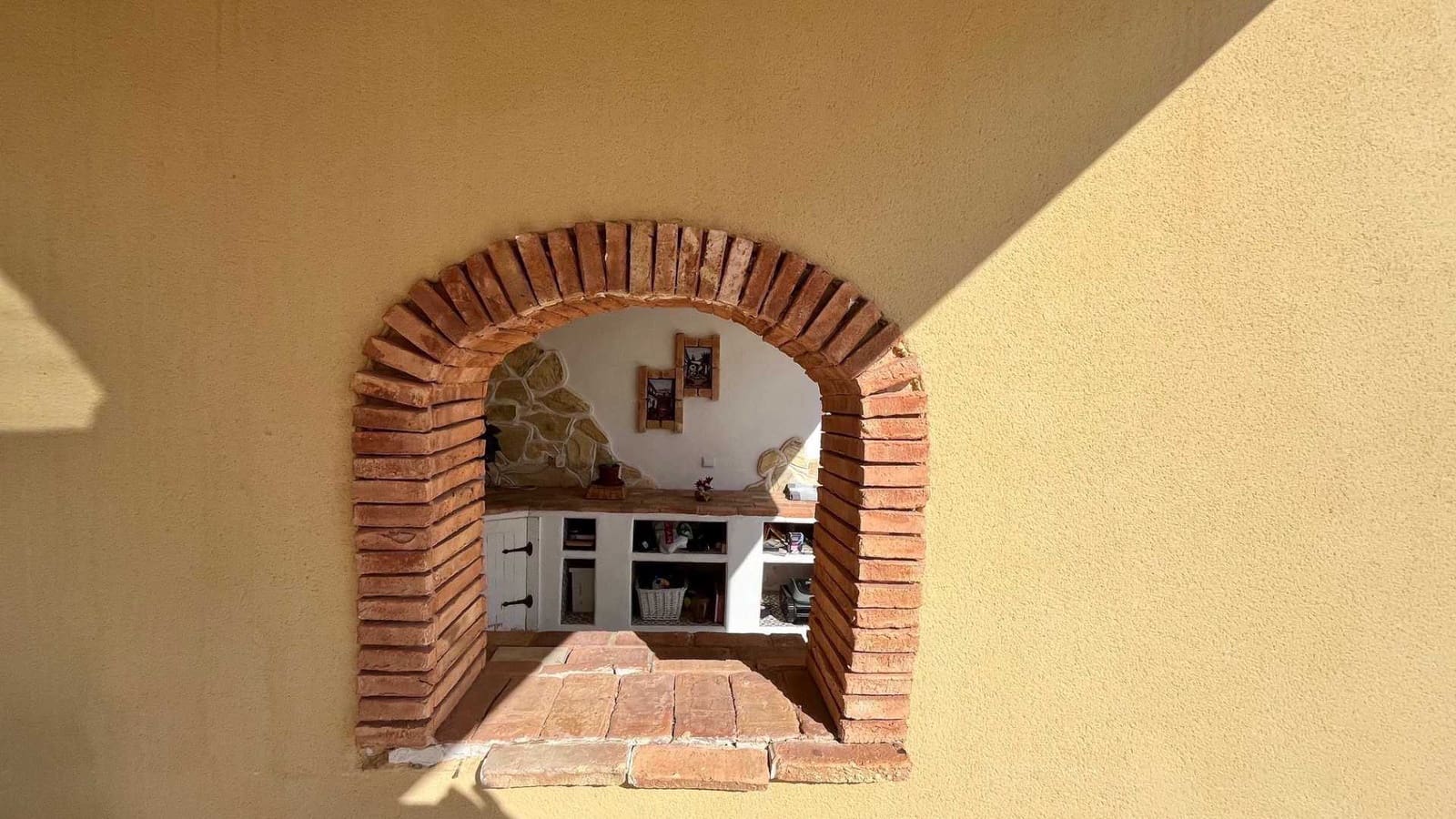 4 bedroom Villa for sale in Barbarroja with pool garage - € 480,000 (Ref: 9329509)