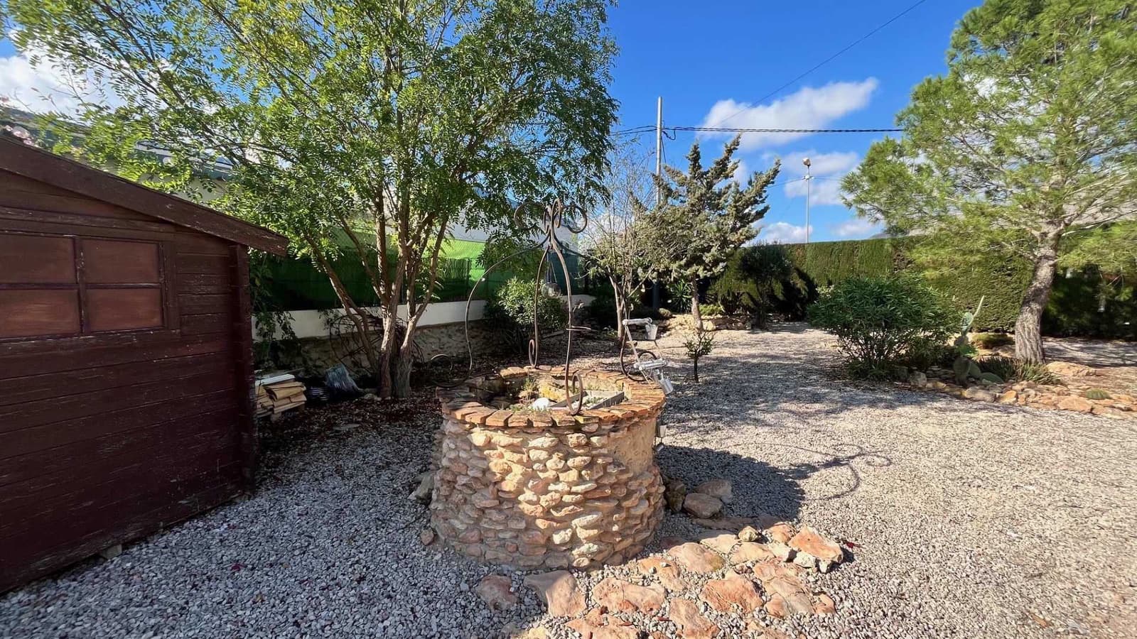 4 bedroom Villa for sale in Barbarroja with pool garage - € 480,000 (Ref: 9329509)