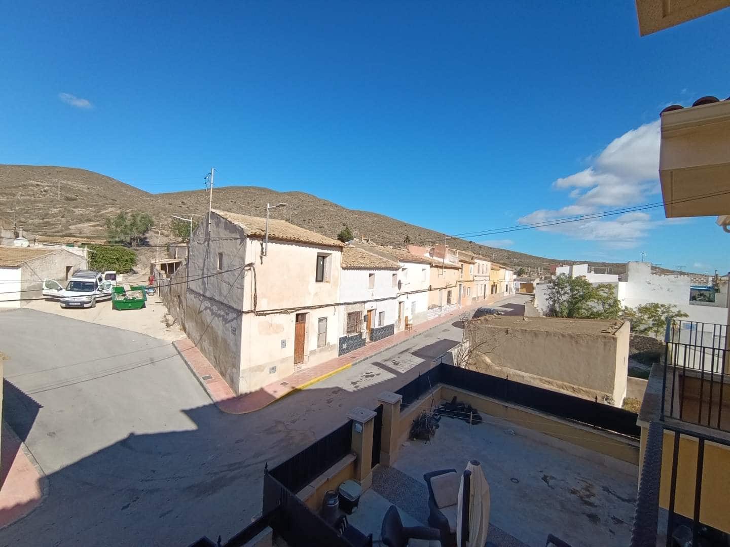 4 soveværelse Byhus til salg i Hondon de los Frailes - € 198.000 (Ref: 9377997)