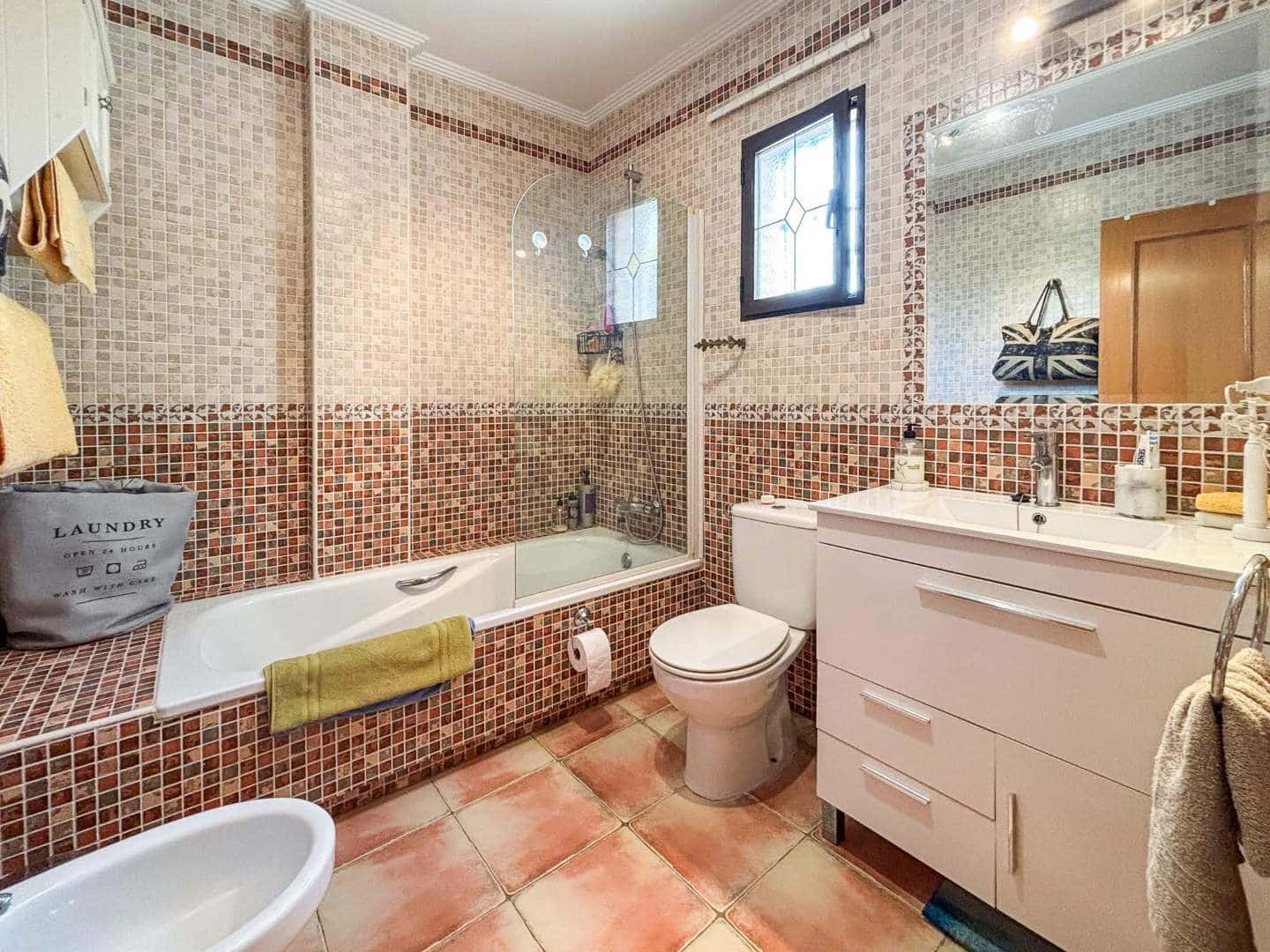 3 soveværelse Villa til salg i Hondon de las Nieves med swimmingpool - € 249.950 (Ref: 9398752)