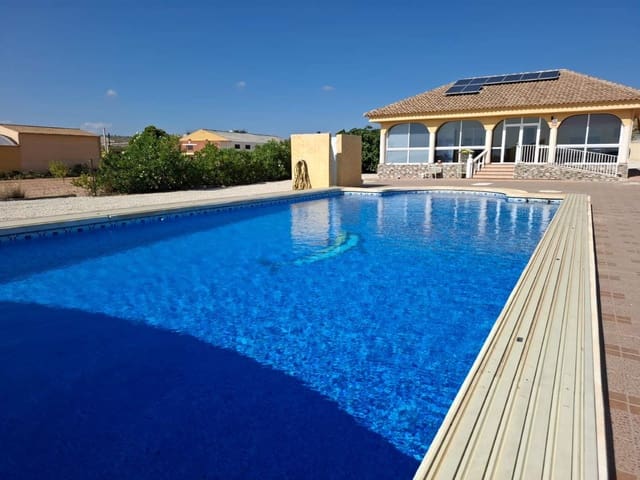 4 bedroom Villa for sale in Cañada del Trigo, Pinoso with pool - € 325,000 (Ref: 9399670)