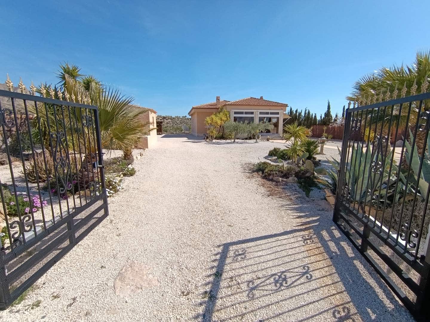 Chalet de 3 habitaciones en Macisvenda en venta con piscina - 360.000 € (Ref: 9635010)