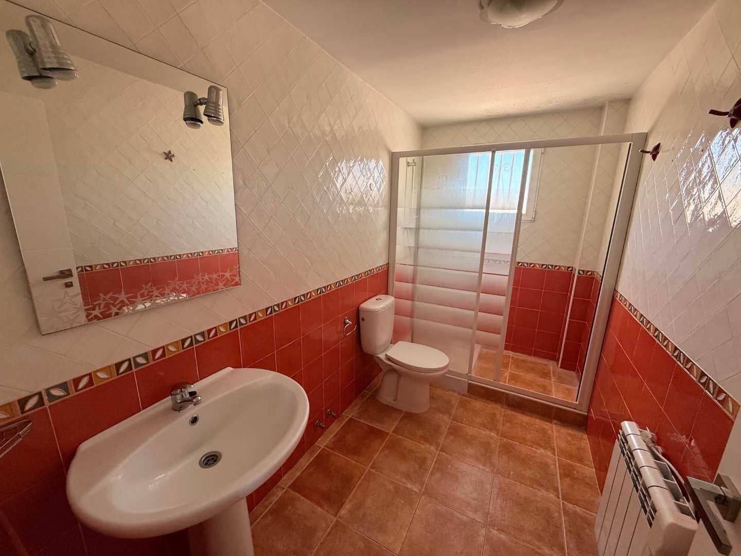 3 bedroom Villa for sale in Pinoso with pool - € 350,000 (Ref: 9749213)