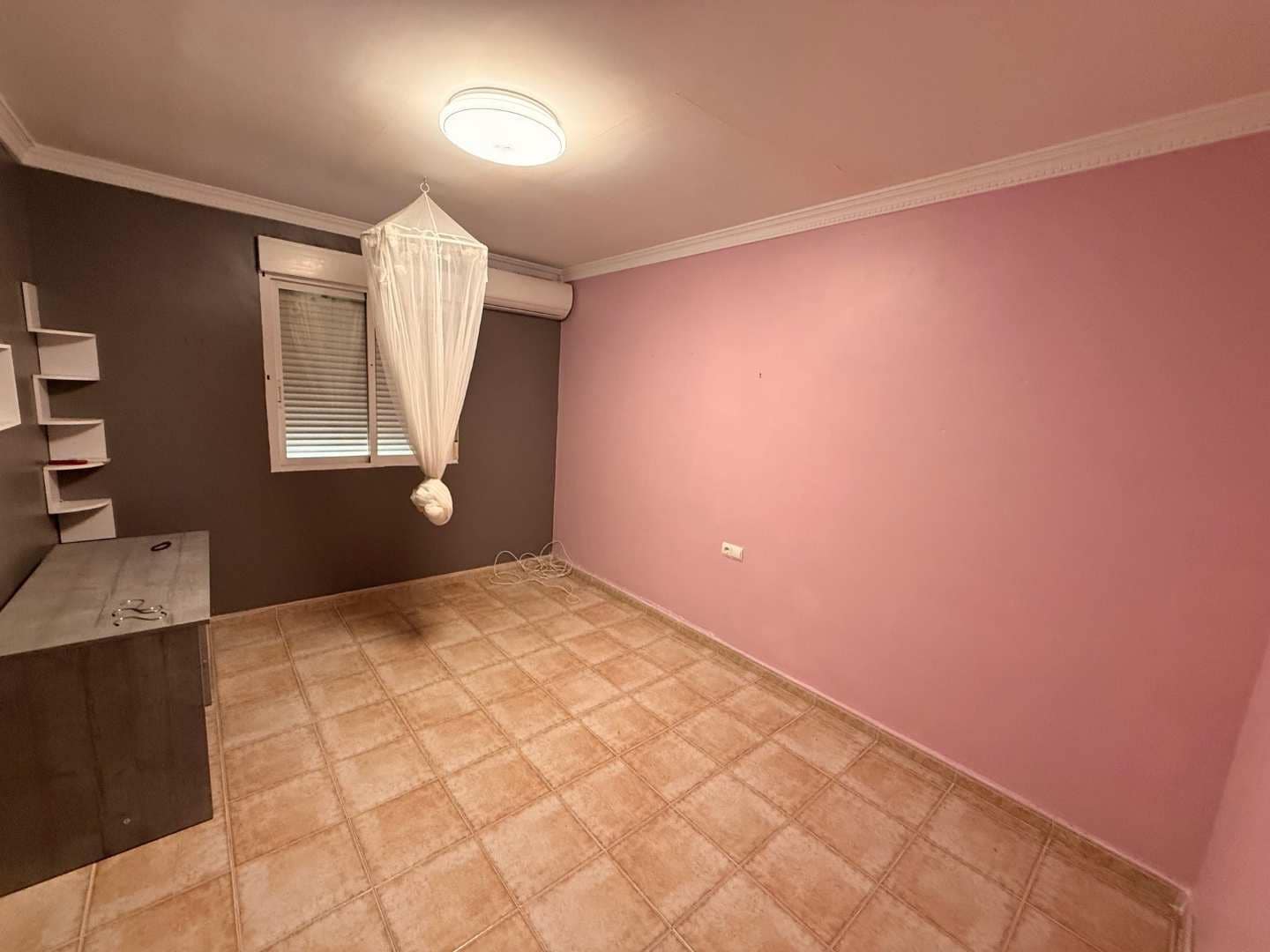 3 makuuhuone Huvila myytävänä paikassa Macisvenda mukana uima-altaan 
autotalli - 265 000 € (Ref: 9798250)