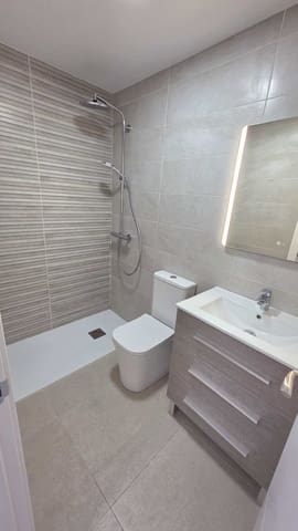 3 soveværelse Byhus til salg i Pinoso - € 125.999 (Ref: 9932301)