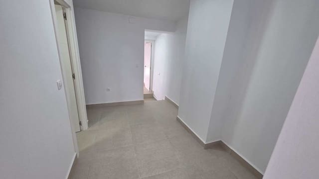 3 soveværelse Byhus til salg i Pinoso - € 125.999 (Ref: 9932301)