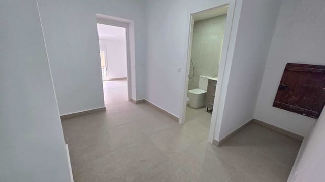 3 soveværelse Byhus til salg i Pinoso - € 125.999 (Ref: 9932301)