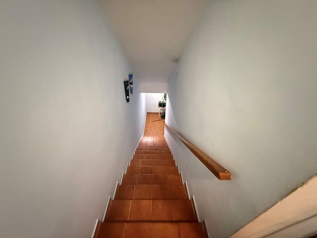 Adosado de 4 habitaciones en Cañada del Trigo, Pinoso en venta con garaje - 145.000 € (Ref: 9938478)