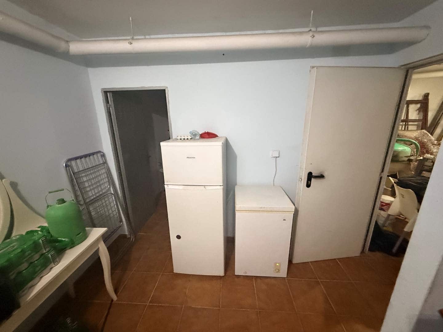 Adosado de 4 habitaciones en Cañada del Trigo en venta con garaje - 145.000 € (Ref: 9938478)