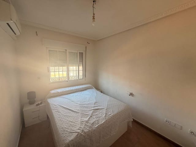 Adosado de 4 habitaciones en Cañada del Trigo, Pinoso en venta con garaje - 145.000 € (Ref: 9938478)
