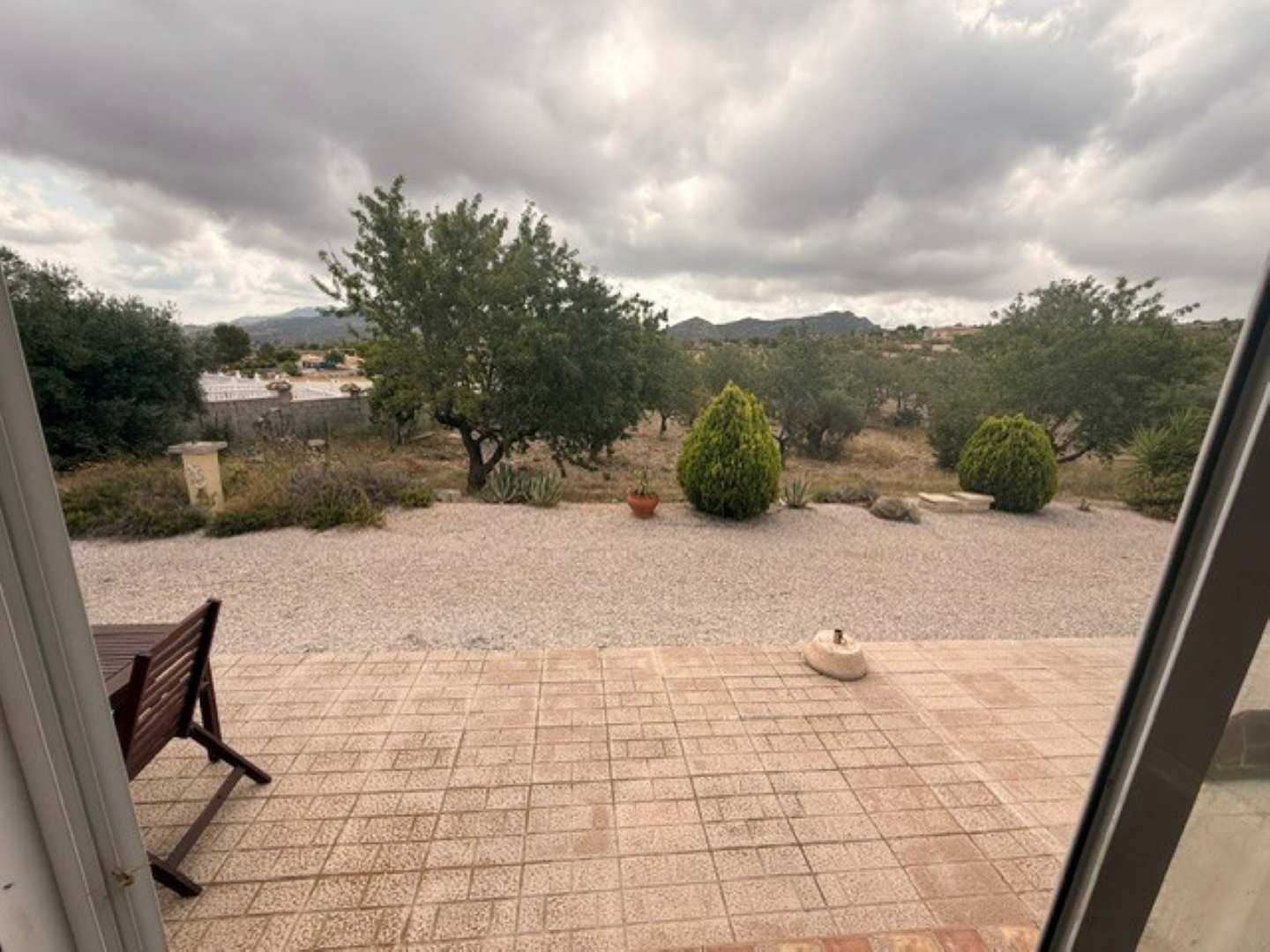 3 soveværelse Villa til salg i Hondon de los Frailes med garage - € 115.000 (Ref: 9946681)