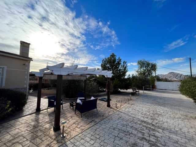 3 sypialnia Willa na sprzedaż w Hondon de los Frailes z basenem garażem - 385 000 € (Ref: 9956488)