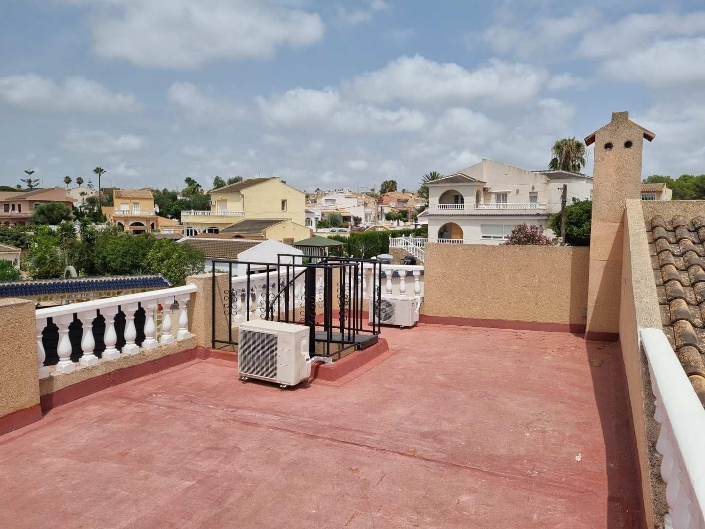 2 soveværelse Villa til salg i Benijofar med swimmingpool garage - € 375.000 (Ref: 9985639)