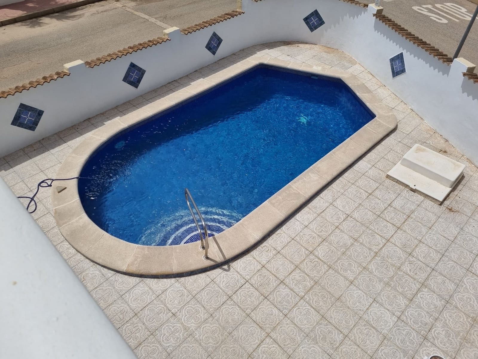 2 soveværelse Villa til salg i Benijofar med swimmingpool garage - € 375.000 (Ref: 9985639)