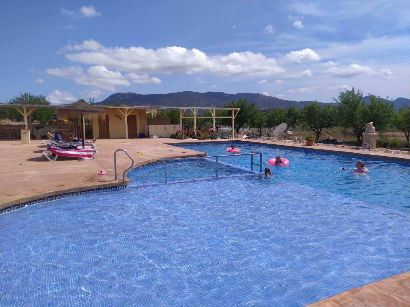 7 soveværelse Villa til salg i Hondon de las Nieves med swimmingpool garage - € 695.000 (Ref: 9985750)