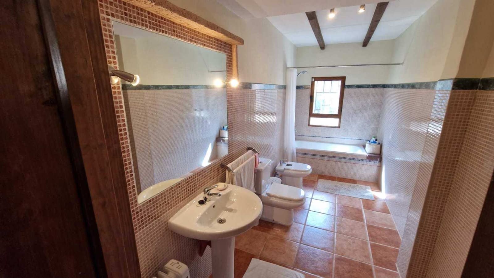 4 makuuhuone Huvila myytävänä paikassa Hondon de los Frailes mukana uima-altaan - 379 950 € (Ref: 9985847)
