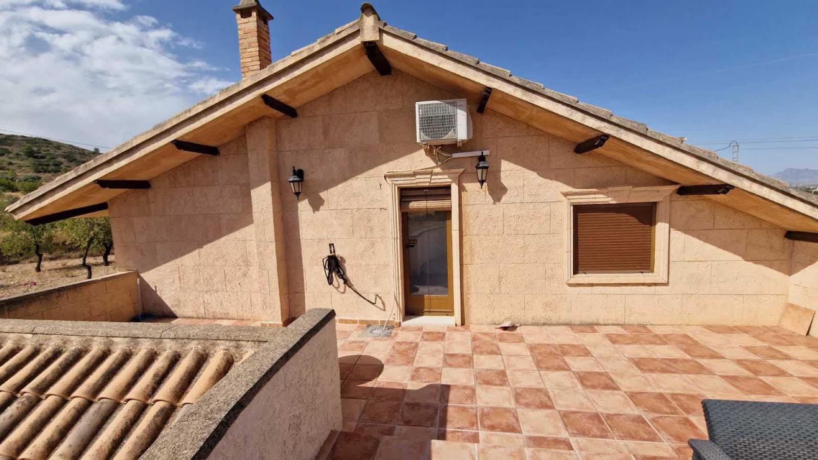 4 makuuhuone Huvila myytävänä paikassa Hondon de los Frailes mukana uima-altaan - 379 950 € (Ref: 9985847)