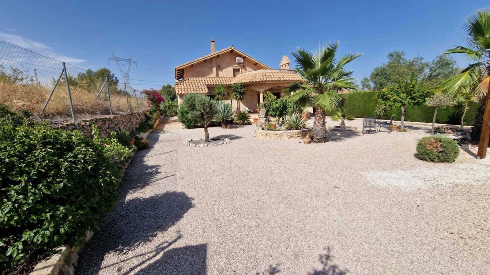 4 makuuhuone Huvila myytävänä paikassa Hondon de los Frailes mukana uima-altaan - 379 950 € (Ref: 9985847)