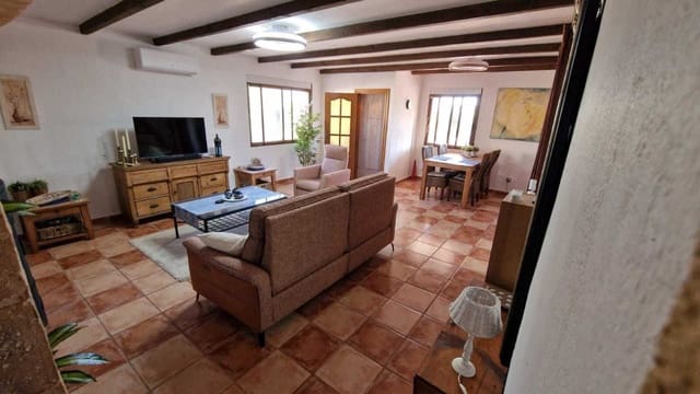 Chalet de 4 habitaciones en Hondón de los Frailes en venta con piscina - 379.950 € (Ref: 9985847)