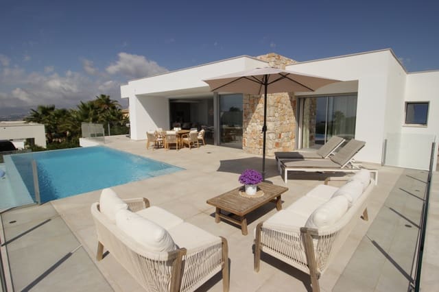 4 bedroom Villa for rent in Cumbre del Sol, Benitachell / Benitatxell with pool garage - € 3,000 (Ref: 10031300)