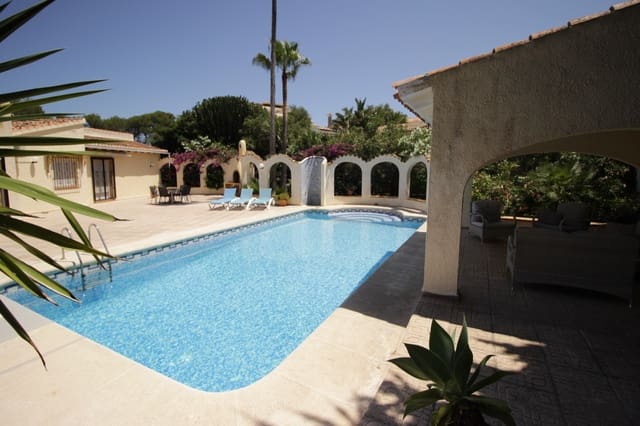 Villa/Maison de 4 chambres à louer à Portichol - Balcón al Mar, Javea / Xàbia avec piscine garage - 1 800 € (Ref: 10073313)