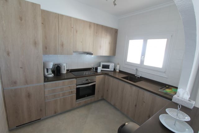 3 slaapkamer Villa voor vakantieverhuur in Benitachell / Benitatxell met zwembad - € 1.675 (Ref: 3224138)