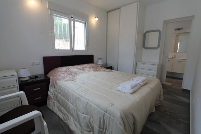 3 slaapkamer Villa voor vakantieverhuur in Moraira, Teulada-Moraira met zwembad - € 1.670 (Ref: 3228501)