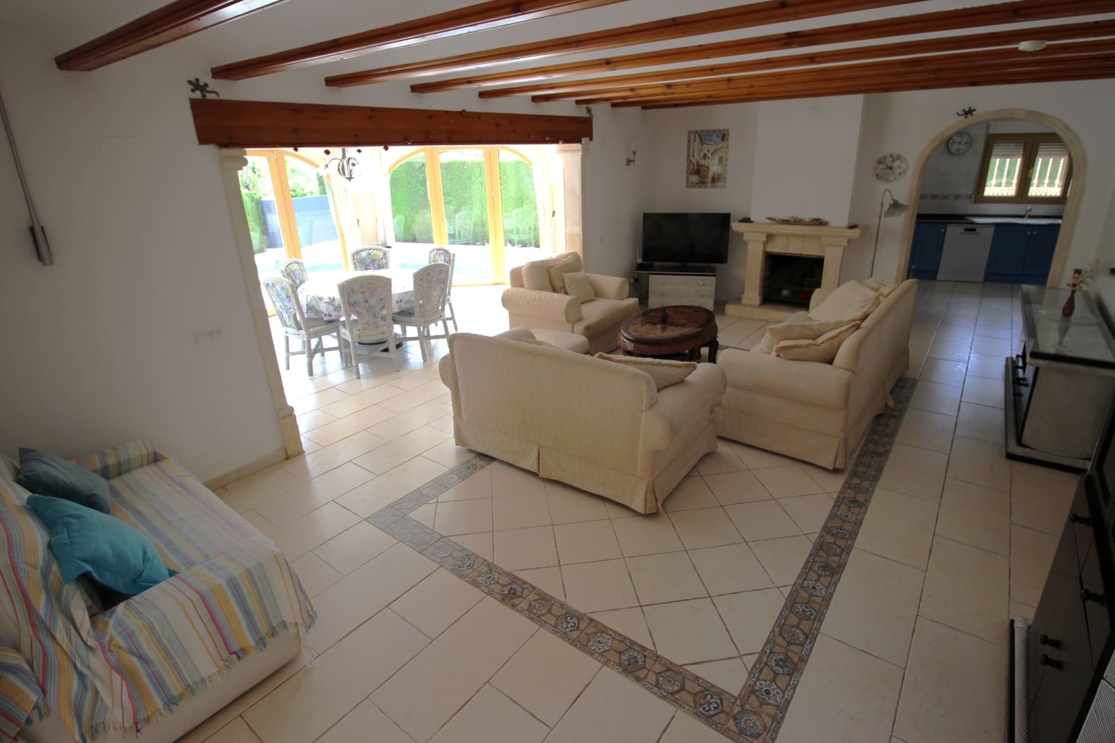 3 soverom Villa til leie i Javea / Xabia med svømmebasseng garasje - € 1 750 (Ref: 3262550)