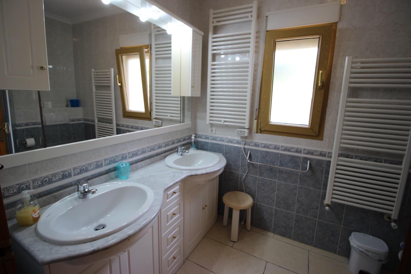 3 soverom Villa til leie i Javea / Xabia med svømmebasseng garasje - € 1 750 (Ref: 3262550)