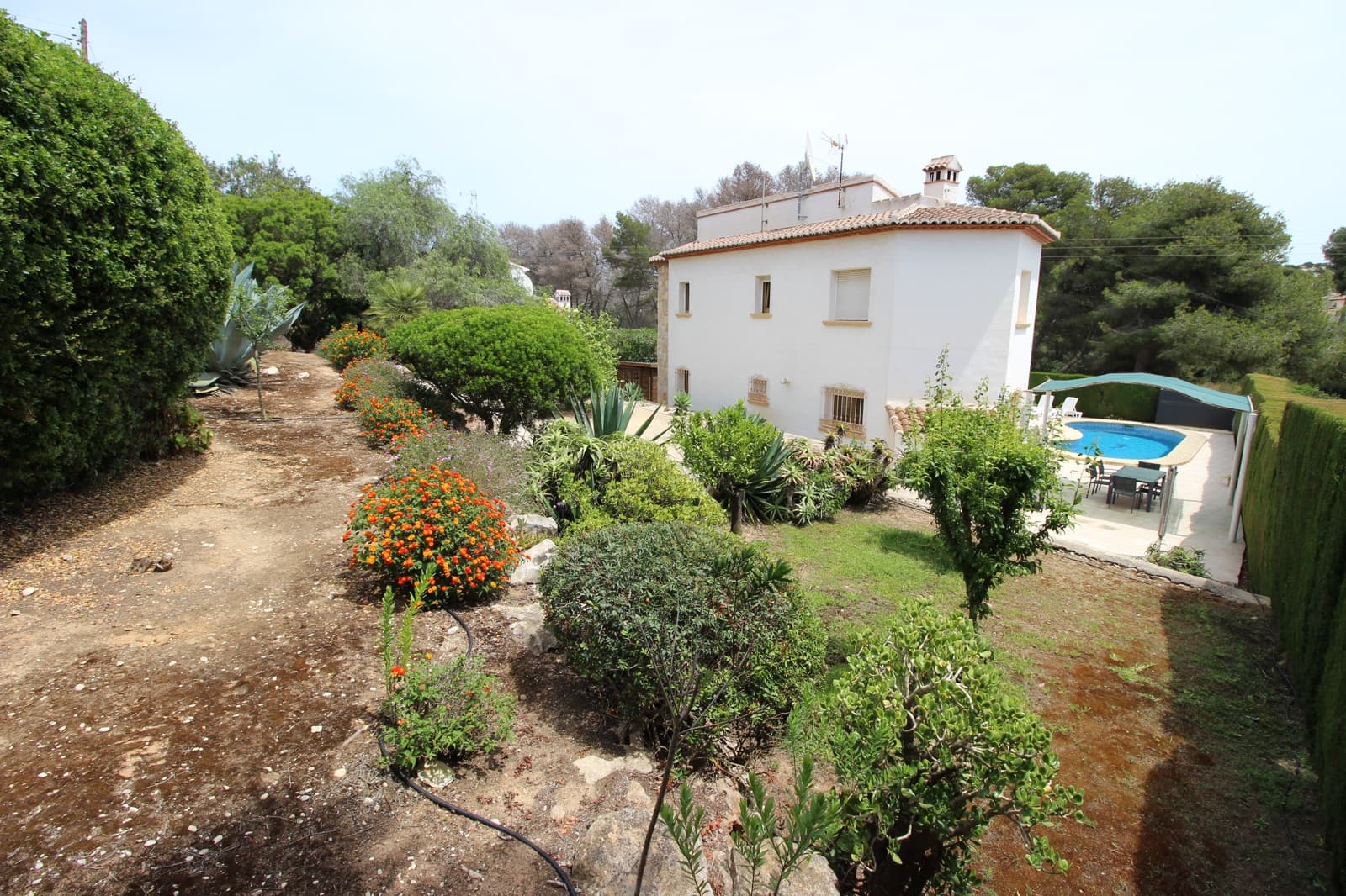 3 soverom Villa til leie i Javea / Xabia med svømmebasseng garasje - € 1 750 (Ref: 3262550)