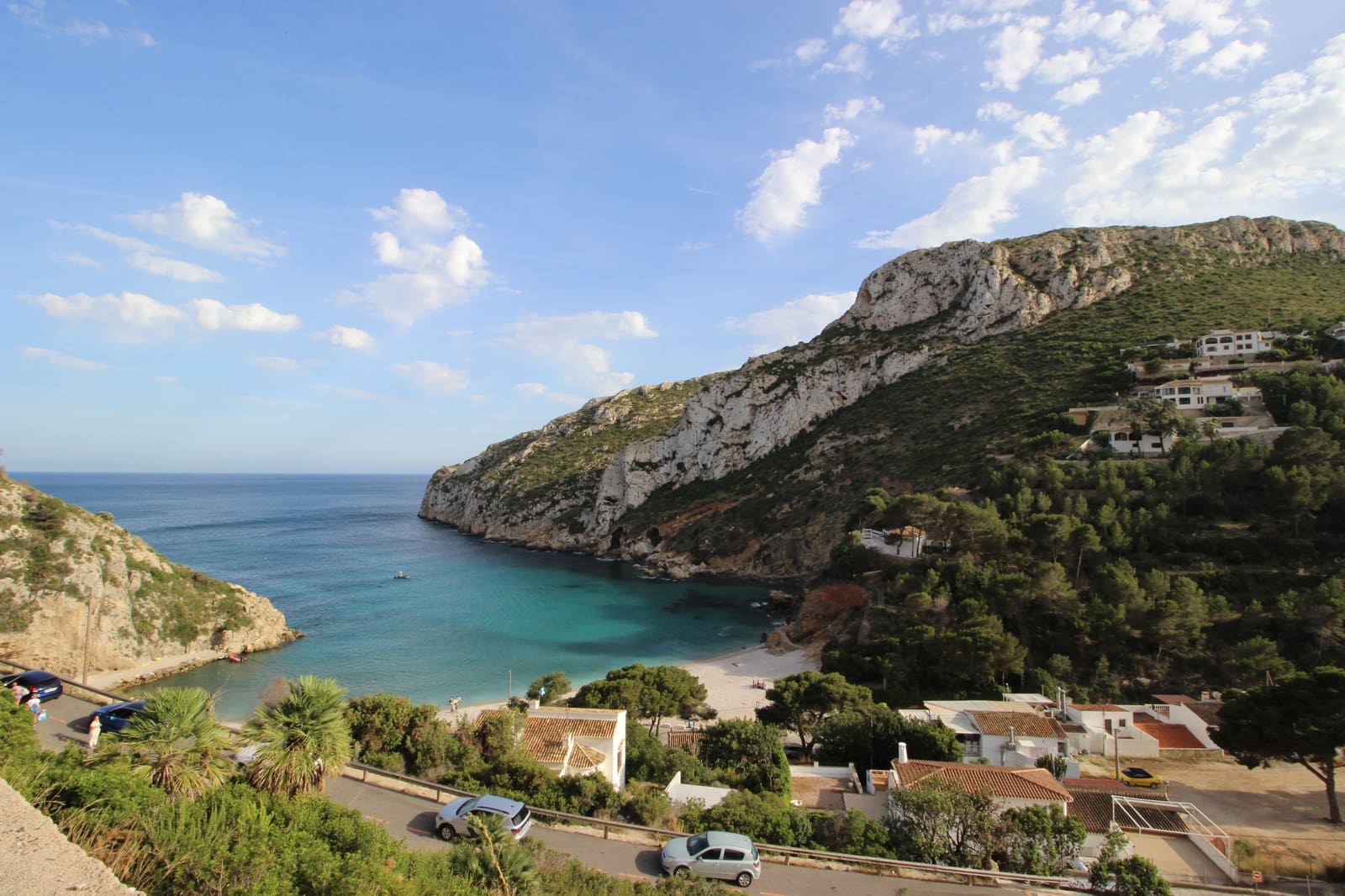 3 soverom Villa til leie i Javea / Xabia med svømmebasseng garasje - € 1 750 (Ref: 3262550)