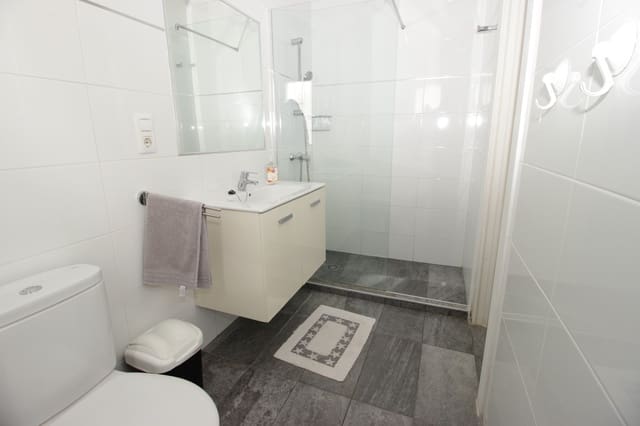 Chalet de 3 habitaciones en Moraira, Teulada-Moraira en alquiler con piscina garaje - 1.450 € (Ref: 3635651)