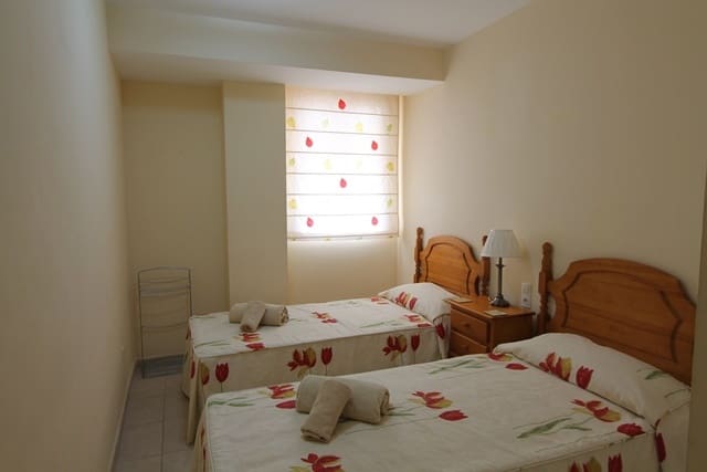 4 bedroom Apartment for rent in Arenal, Javea / Xàbia with pool garage - € 1,150 (Ref: 6342758)