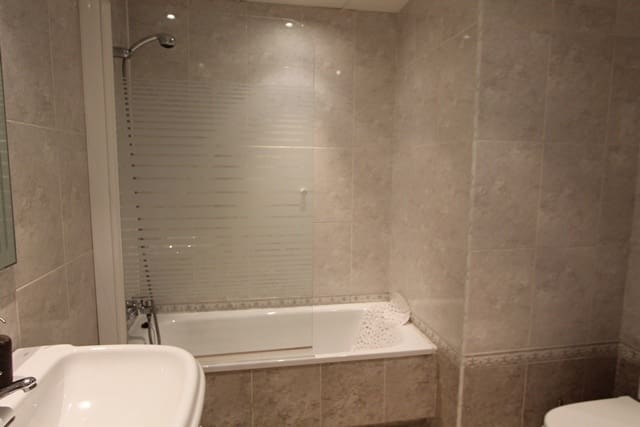 4 bedroom Apartment for rent in Arenal, Javea / Xàbia with pool garage - € 1,150 (Ref: 6342758)