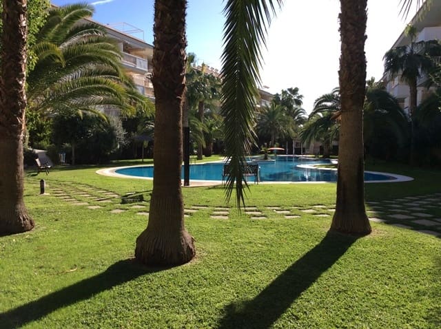 Appartement de 4 chambres à louer à Javea / Xabia avec piscine garage - 1 150 € (Ref: 6342758)