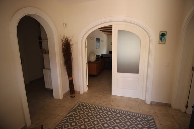 3 bedroom Villa for rent in La Granadella  - Costa Nova, Javea / Xàbia with pool garage - € 1,600 (Ref: 9309216)