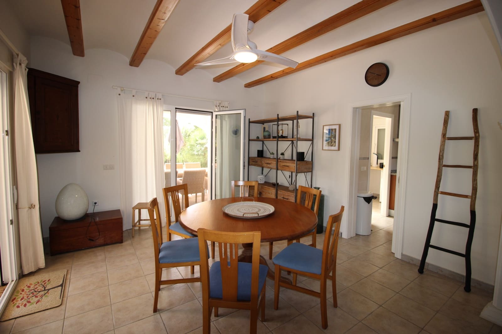 3 bedroom Villa for rent in Javea / Xabia with pool garage - € 1,600 (Ref: 9309216)