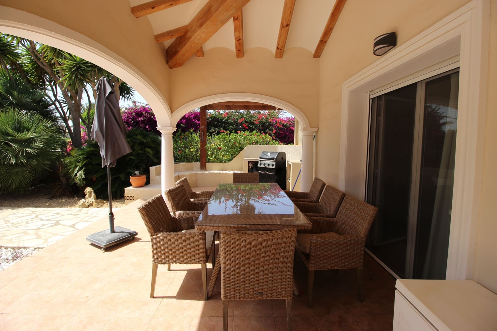 3 bedroom Villa for rent in Javea / Xabia with pool garage - € 1,600 (Ref: 9309216)