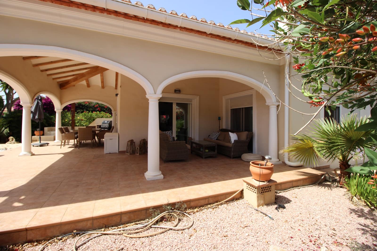 3 bedroom Villa for rent in Javea / Xabia with pool garage - € 1,600 (Ref: 9309216)