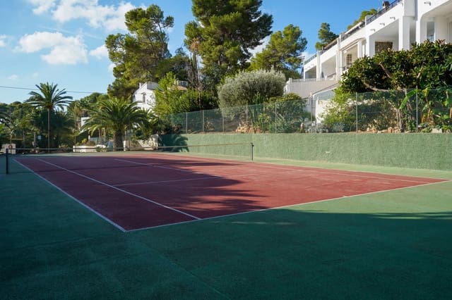 3 makuuhuone Omakotitalo vuokrattavana paikassa Teulada-Moraira mukana uima-altaan - 1 250 € (Ref: 9371231)