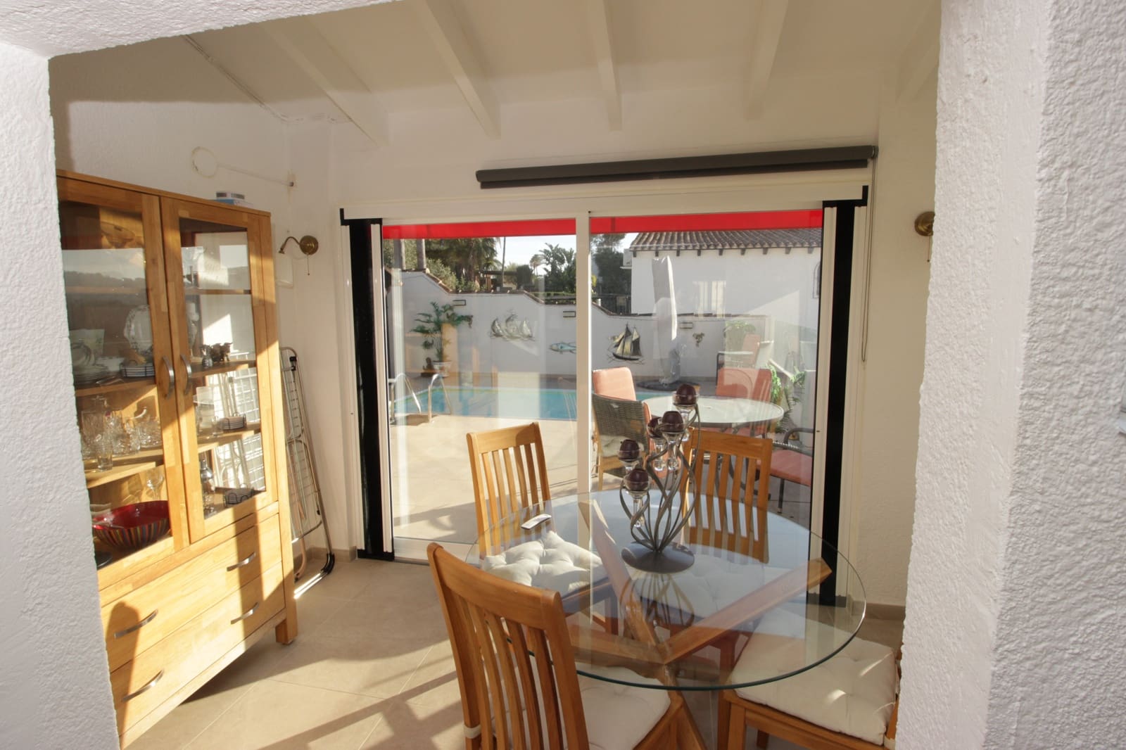 2 bedroom Bungalow for rent in Moraira - € 1,200 (Ref: 9834225)