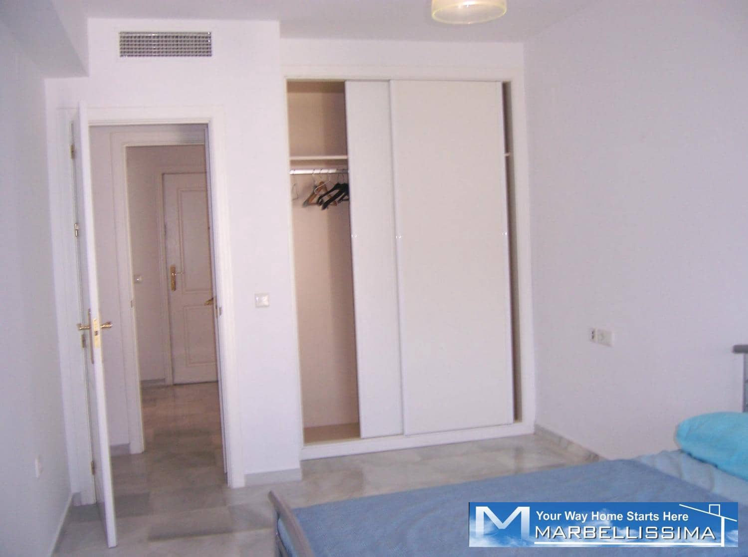 3 soveværelse Strandlejlighed til salg i Marbella med swimmingpool garage - € 550.000 (Ref: 9759609)