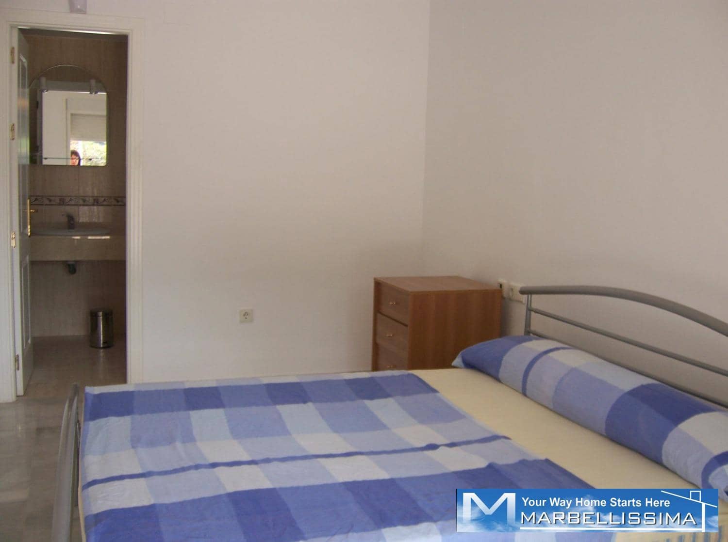 3 soveværelse Strandlejlighed til salg i Marbella med swimmingpool garage - € 550.000 (Ref: 9759609)