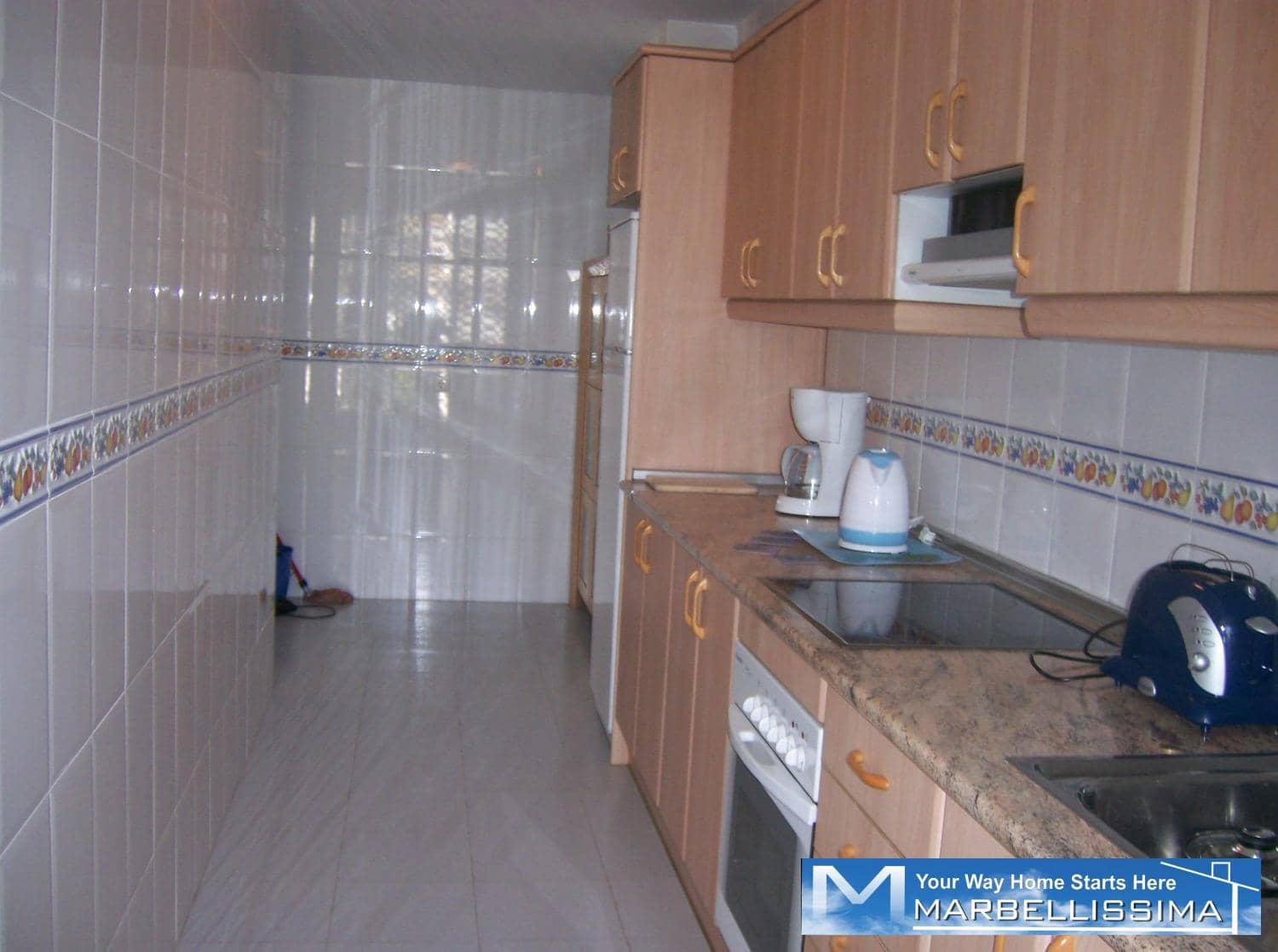 3 soveværelse Strandlejlighed til salg i Marbella med swimmingpool garage - € 550.000 (Ref: 9759609)